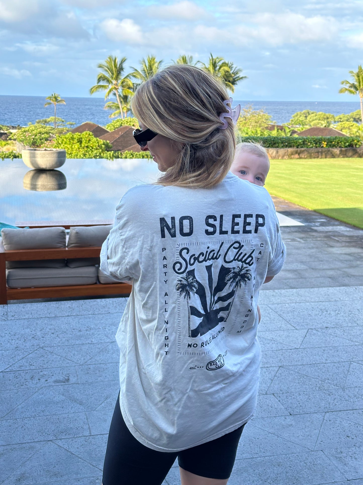 No Sleep Social Club - BLACK GRAPHIC ON BACK